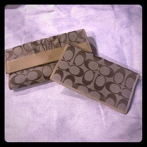 Coach wallet